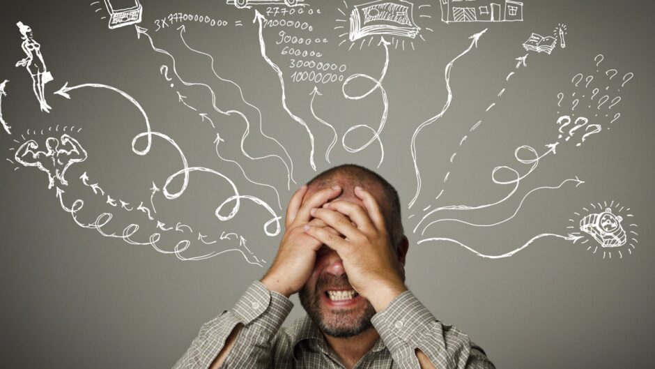 Ergenler ve Yetişkinlerde DEHB Belirtileri